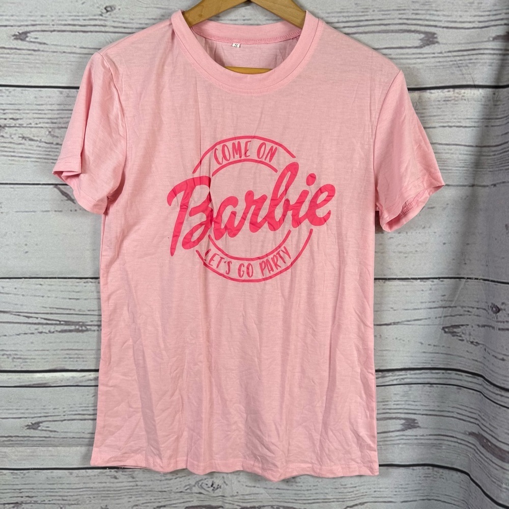 Women’s Pink Barbie Graphic T-Shirt Size S